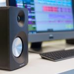 Affordable Computer Monitors With Speakers Under $200 Worth Buying