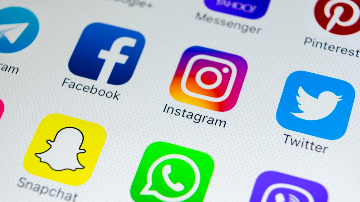 Best Alternatives To Facebook: Discover Top Social Sites Today!
